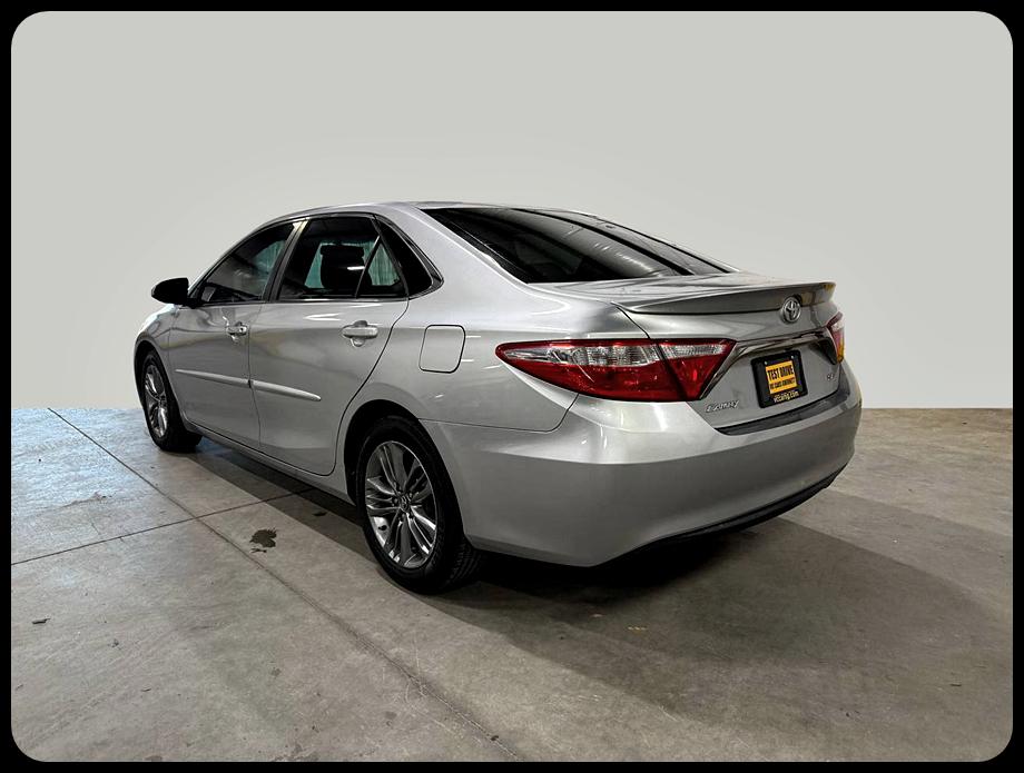 Toyota Camry SE 2017