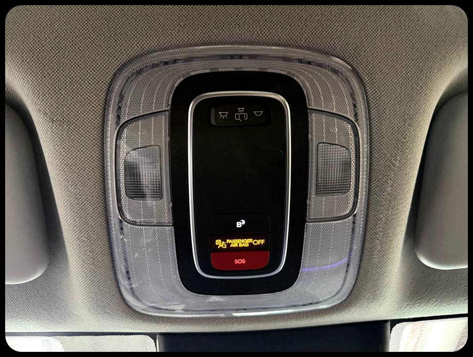 Hyundai Elantra SEL 2024