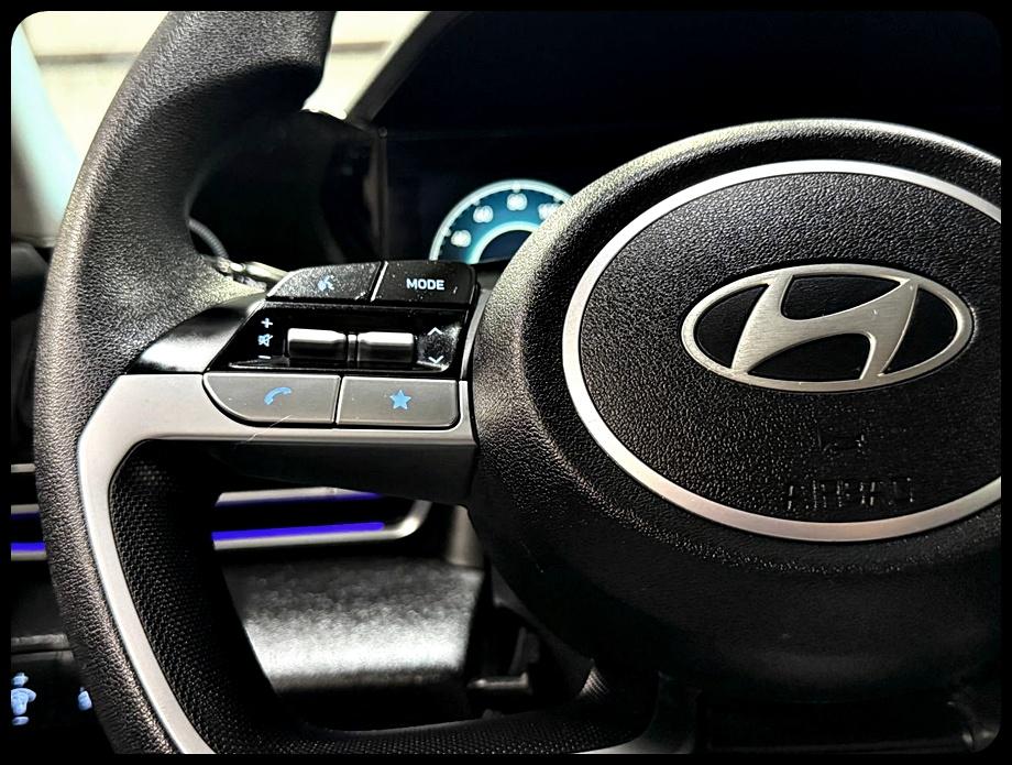 Hyundai Elantra SEL 2024