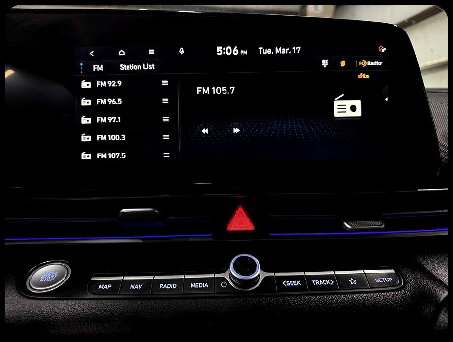 Hyundai Elantra SEL 2024