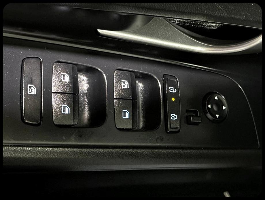 Hyundai Elantra SEL 2024