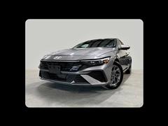 2024 Hyundai Elantra 