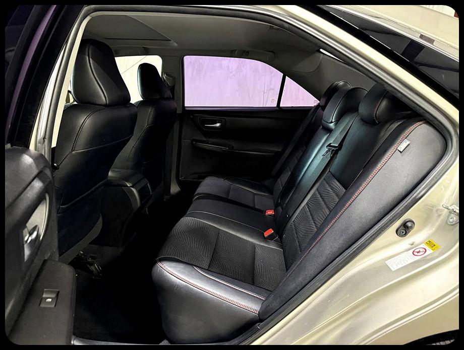 Toyota Camry XLE 2016