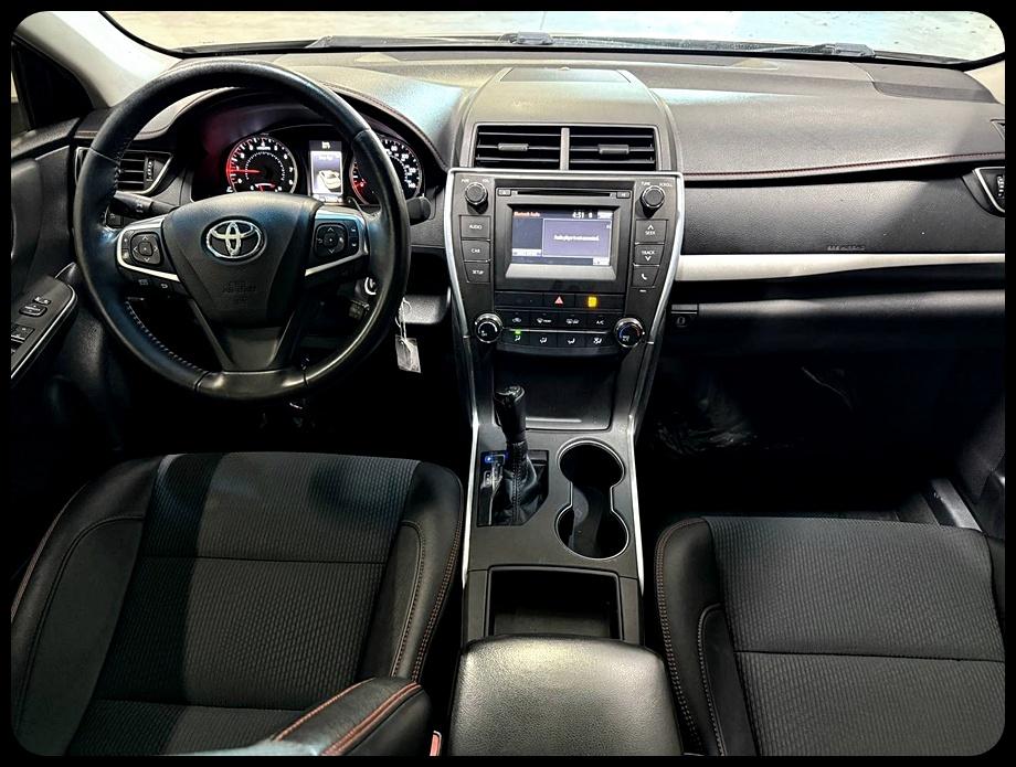 Toyota Camry XLE 2016