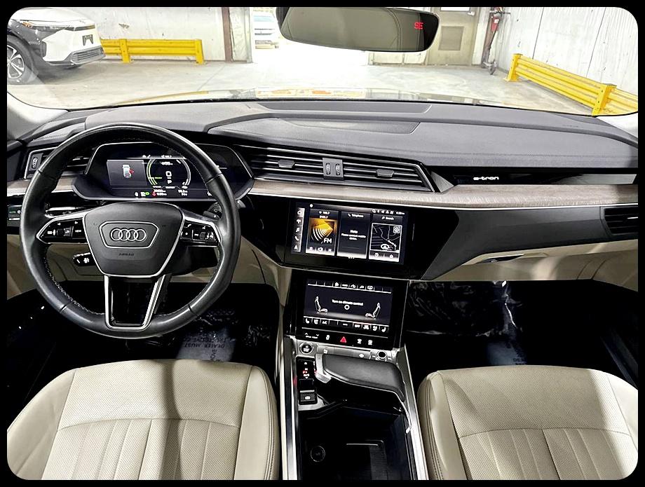 Audi e-tron Sportback Premium Plus quattro 2022