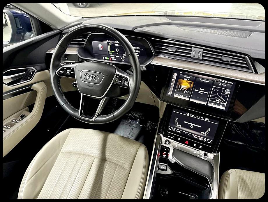 Audi e-tron Sportback Premium Plus quattro 2022