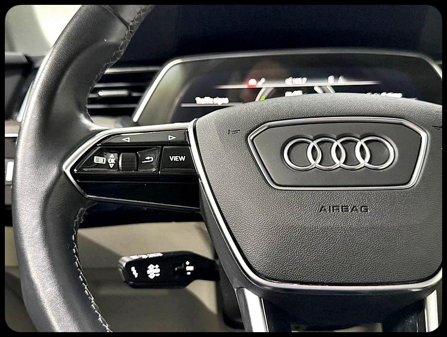 Audi e-tron Sportback Premium Plus quattro 2022