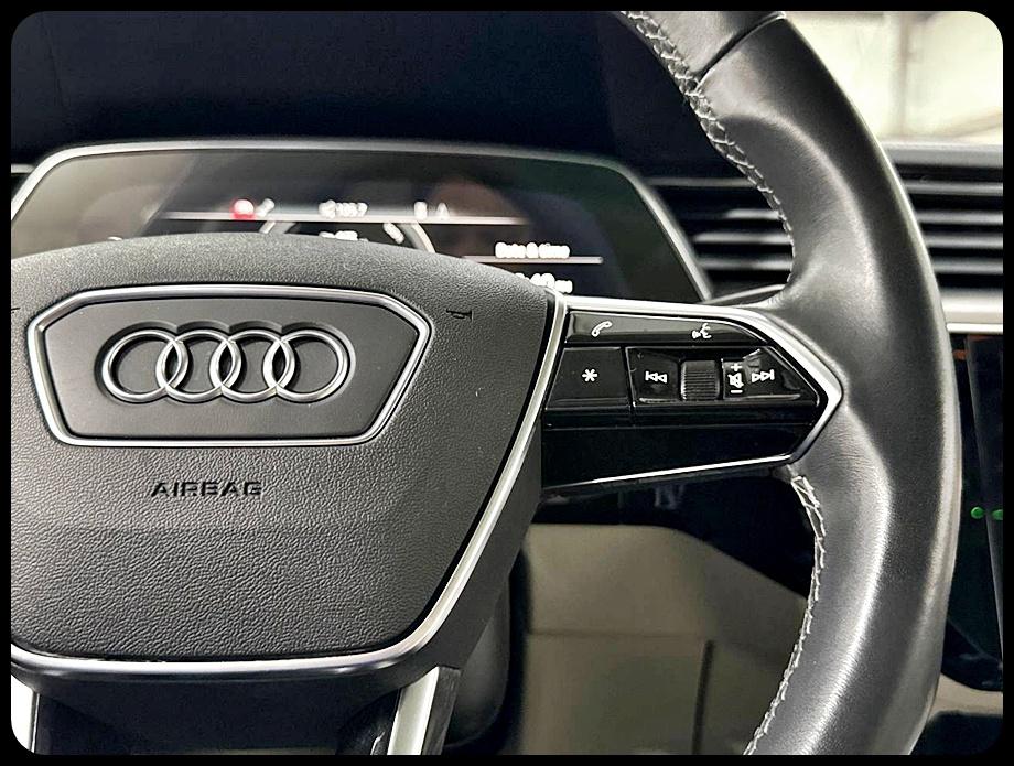 Audi e-tron Sportback Premium Plus quattro 2022