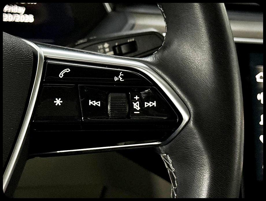 Audi e-tron Sportback Premium Plus quattro 2022