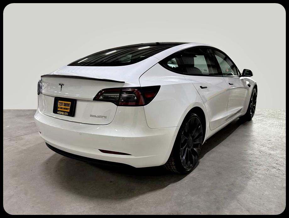 Tesla Model 3 Performance 2021