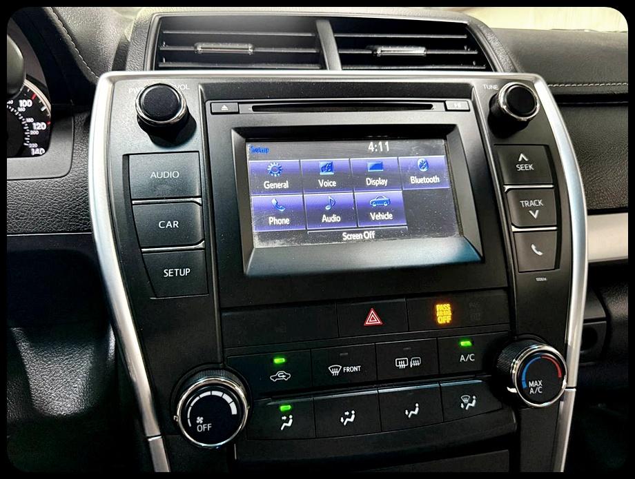 Toyota Camry SE 2016