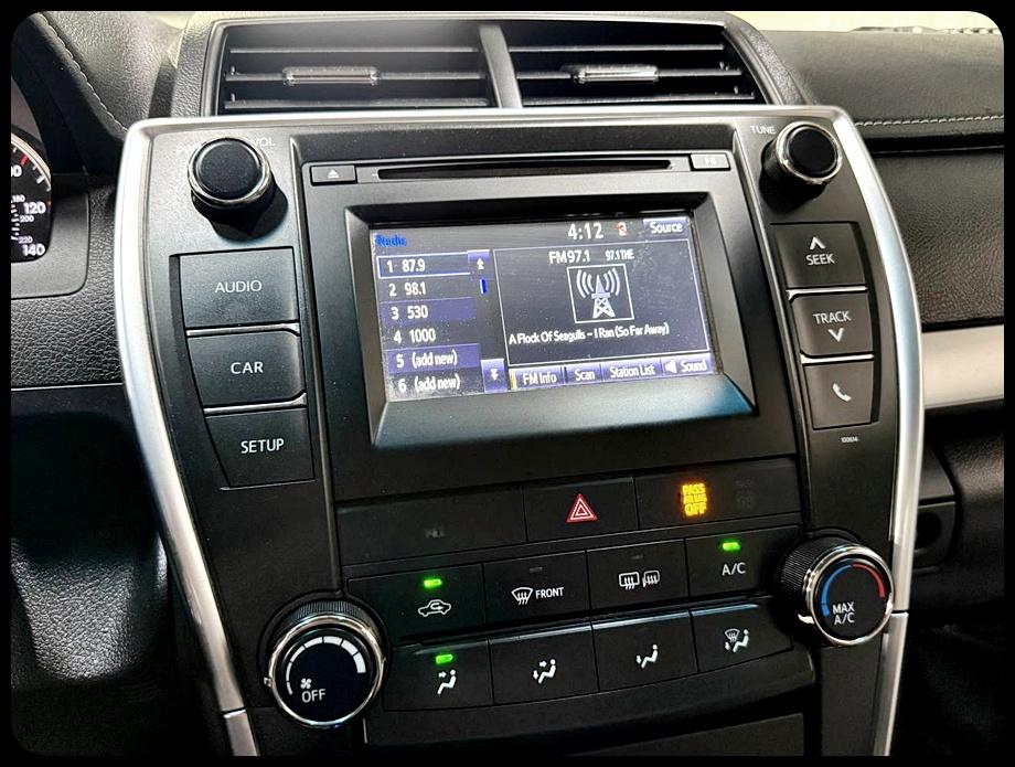 Toyota Camry SE 2016