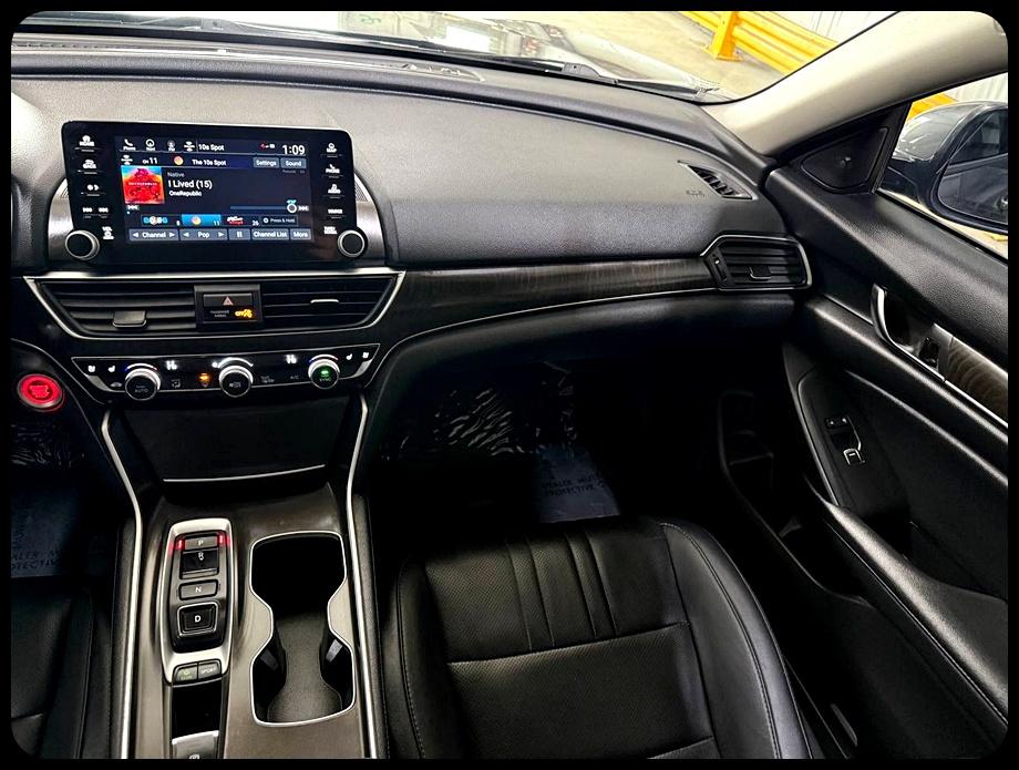 Honda Accord Touring 2021