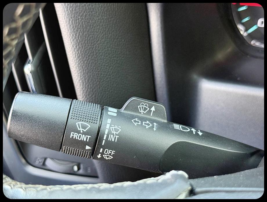 Chevrolet Silverado 3500HD LT Crew Cab 4WD 2015