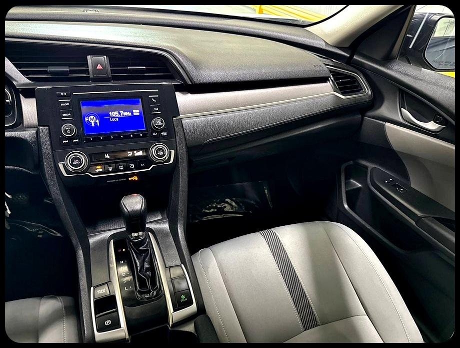 Honda Civic LX Sedan CVT 2017
