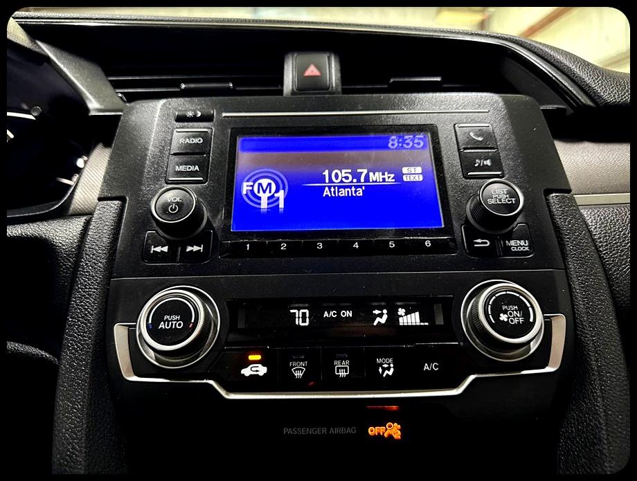 Honda Civic LX Sedan CVT 2017