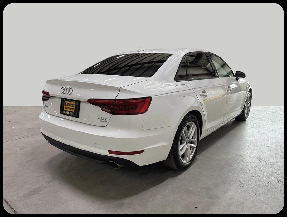 Audi A4 2.0T Premium Sedan 2017