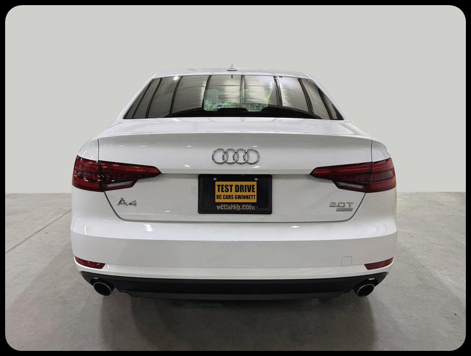 Audi A4 2.0T Premium Sedan 2017