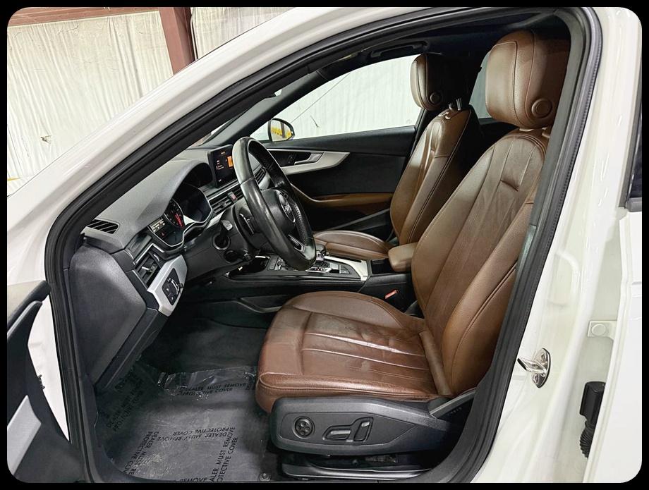 Audi A4 2.0T Premium Sedan 2017