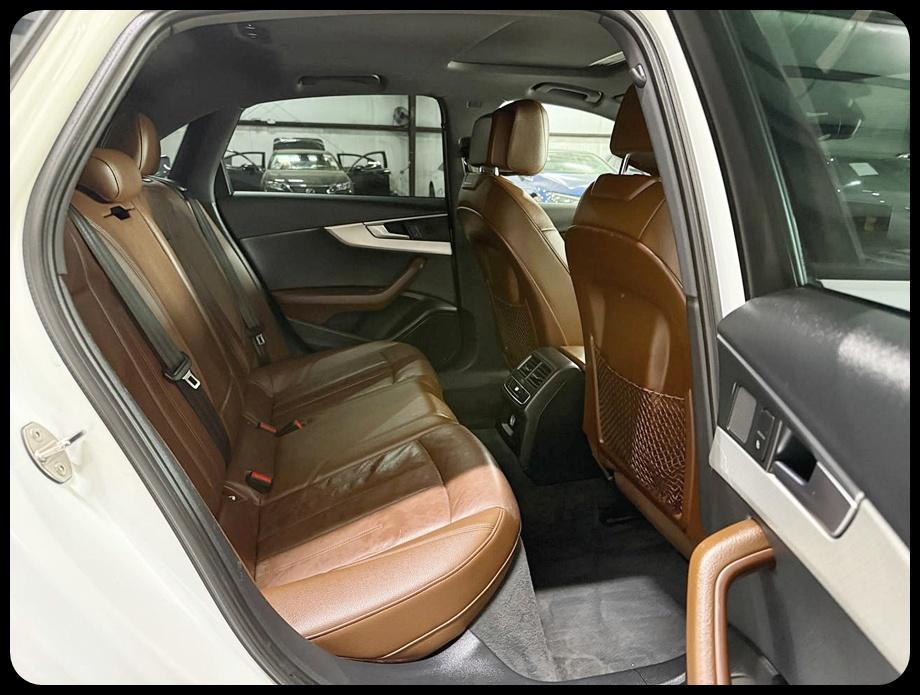 Audi A4 2.0T Premium Sedan 2017