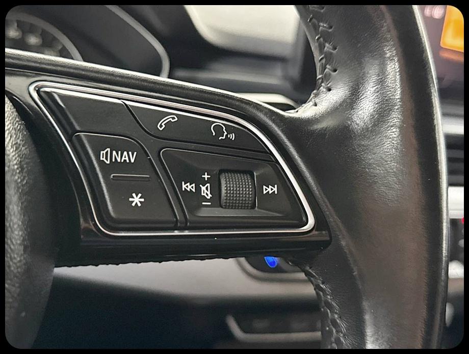 Audi A4 2.0T Premium Sedan 2017