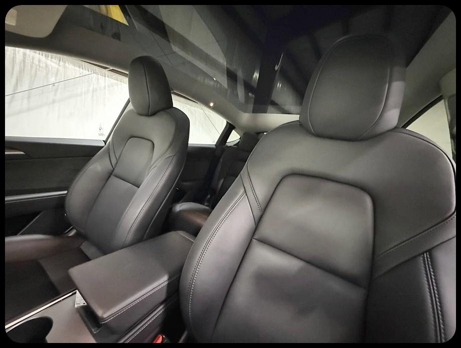 Tesla Model Y Performance 2024