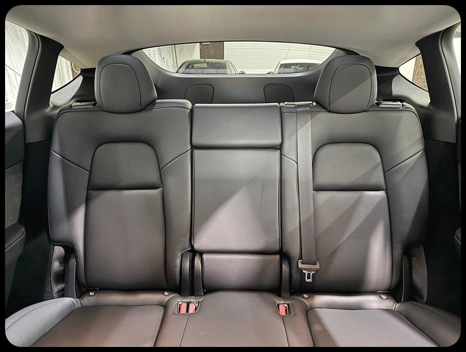 Tesla Model Y Performance 2024