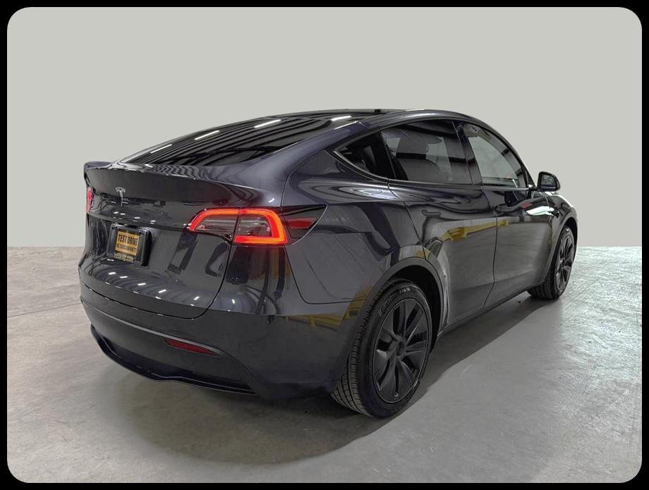 Tesla Model Y Long Range RWD 2024