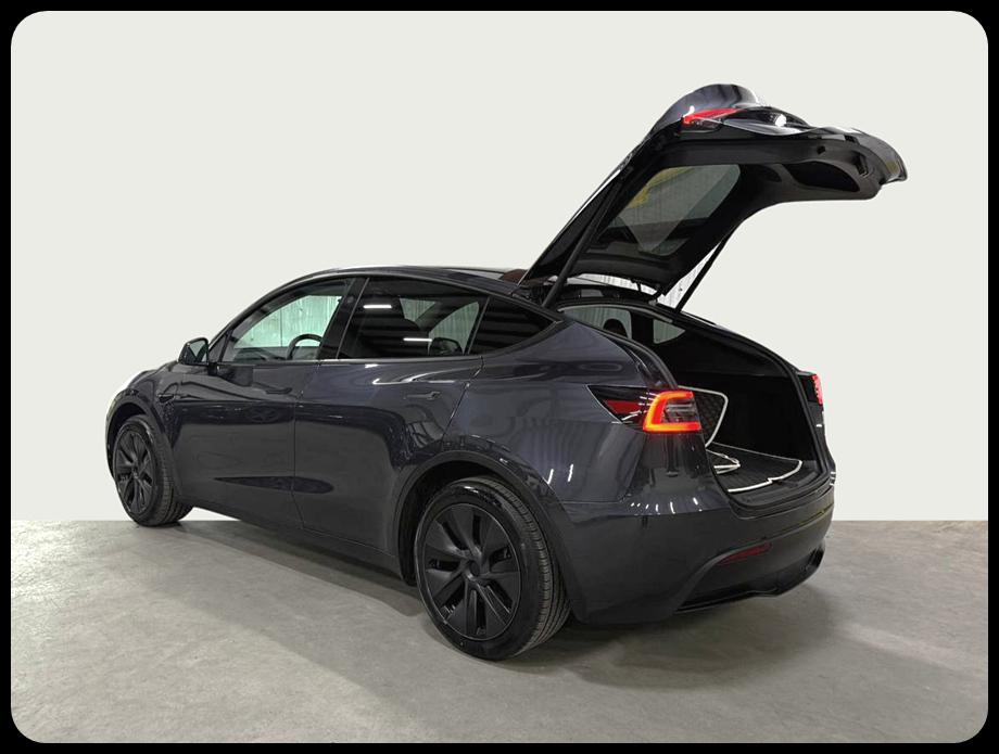 Tesla Model Y Long Range RWD 2024