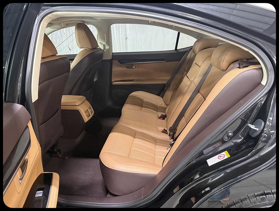 Lexus ES 350 Sedan 2018