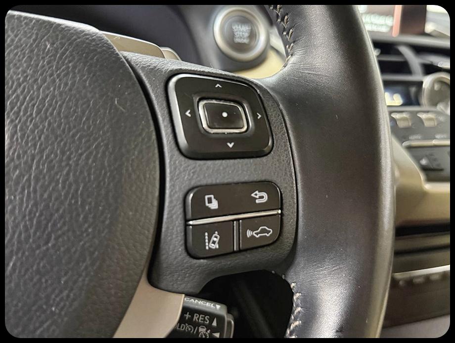 Lexus NX 200t FWD 2019