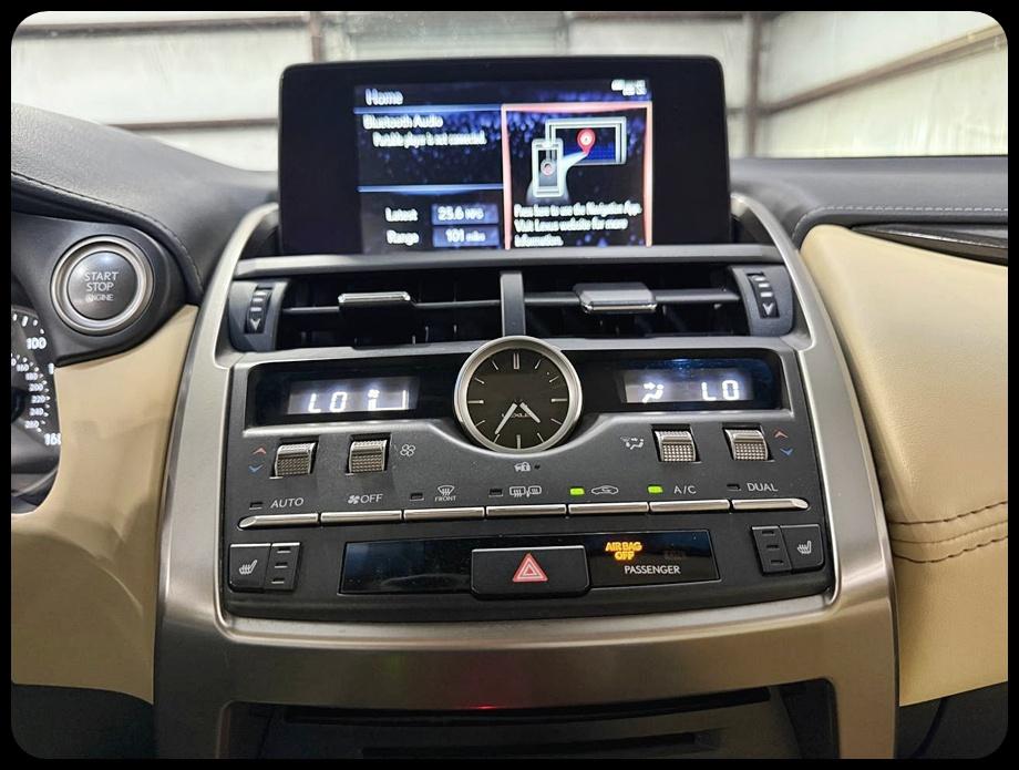 Lexus NX 200t FWD 2019