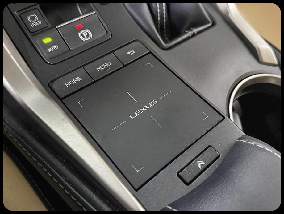 Lexus NX 200t FWD 2019