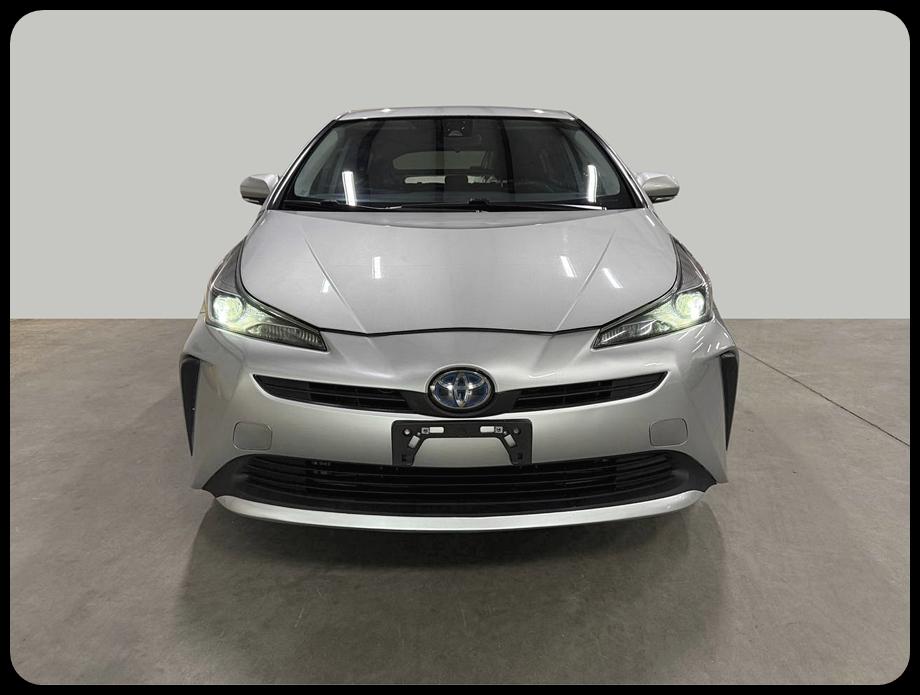 Toyota Prius L Eco 2021