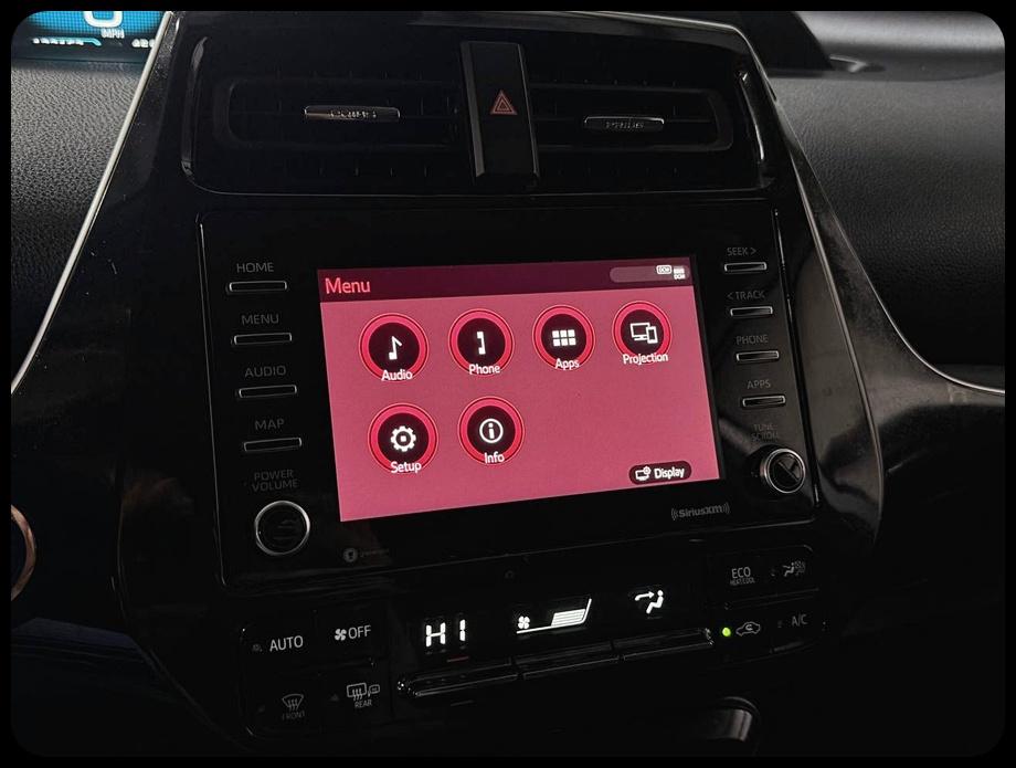 Toyota Prius L Eco 2021