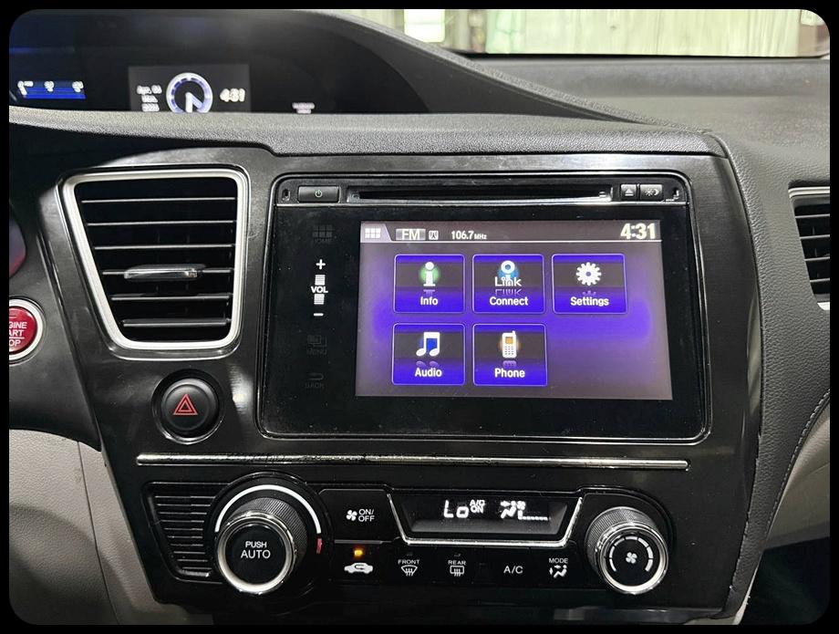 Honda Civic Hybrid CVT 2014