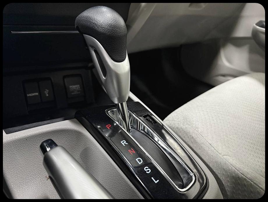 Honda Civic Hybrid CVT 2014