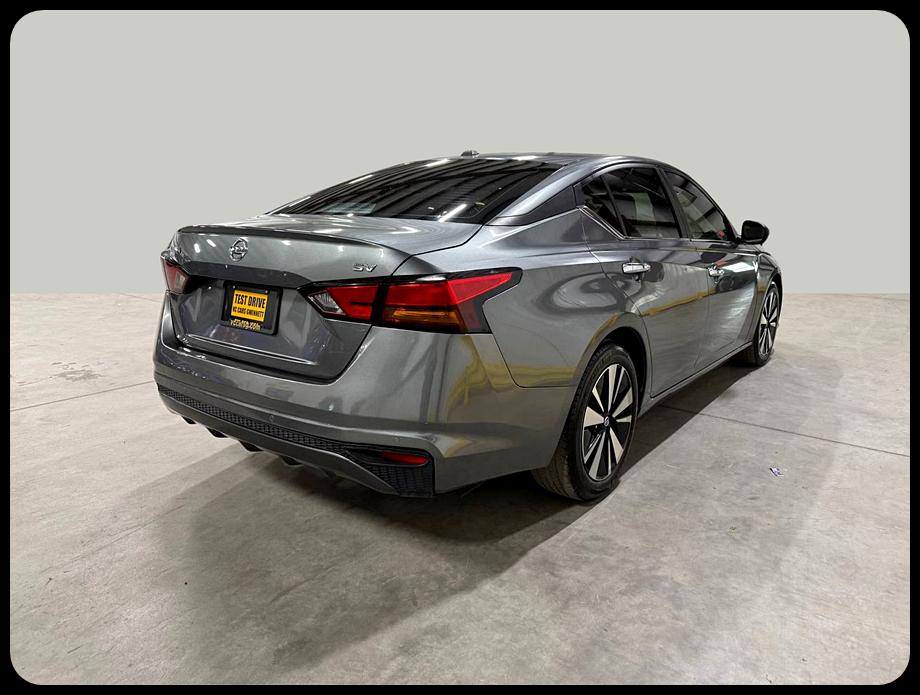 Nissan Altima 2.5 SV 2022