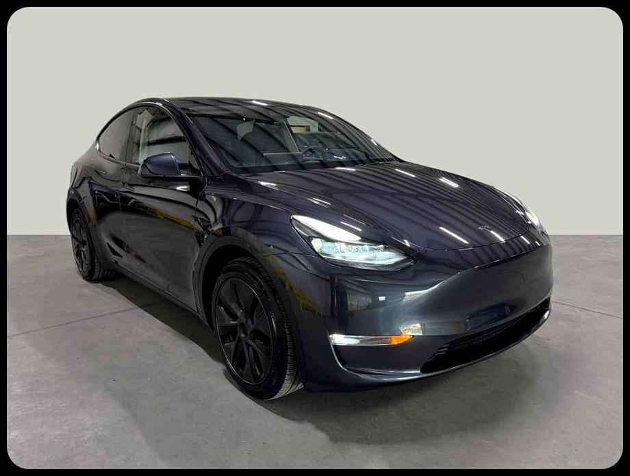 Tesla Model Y Long Range 2024