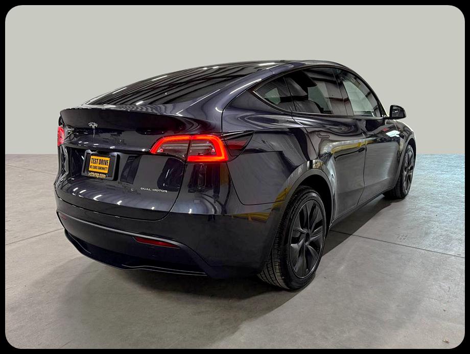 Tesla Model Y Long Range 2024