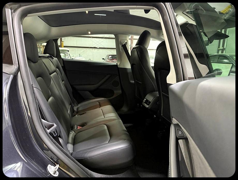 Tesla Model Y Long Range 2024