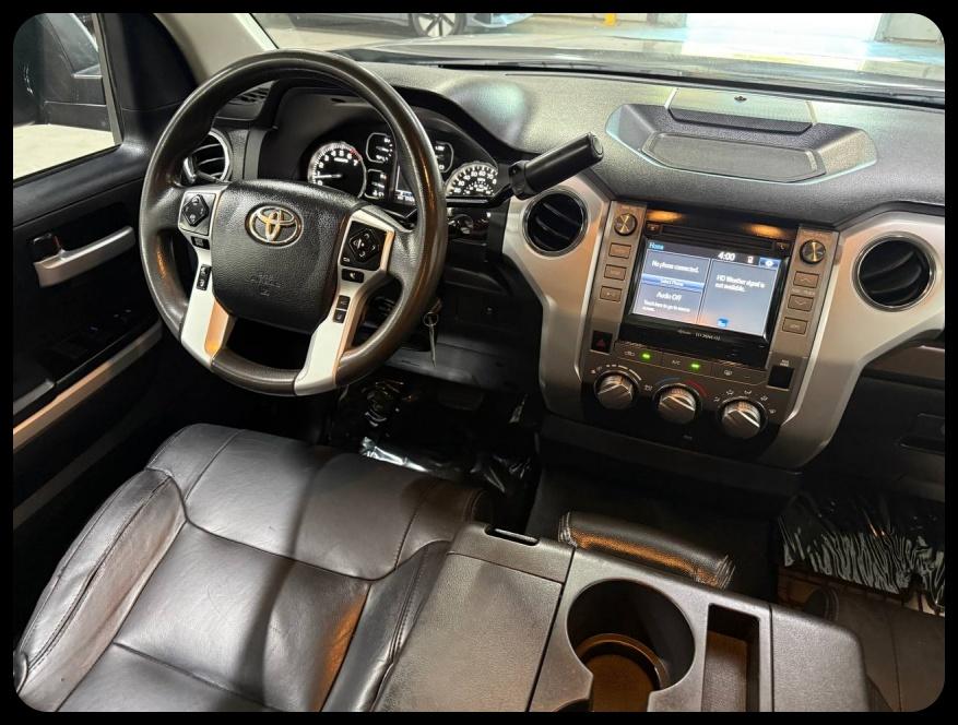 Toyota Tundra  2018