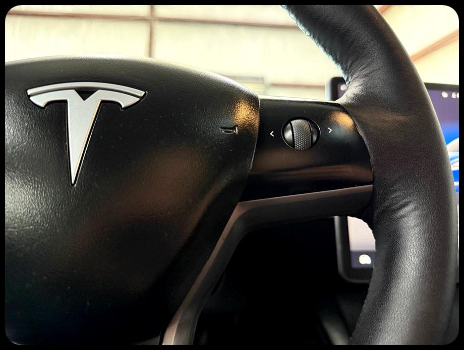 Tesla Model Y Performance 2024