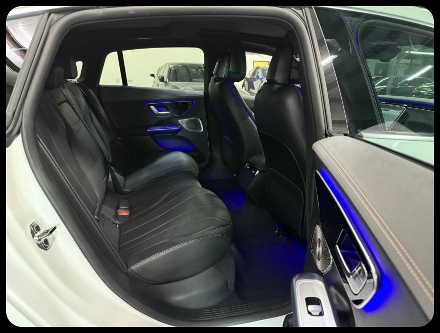 Mercedes-Benz EQE 350 4MATIC 2023