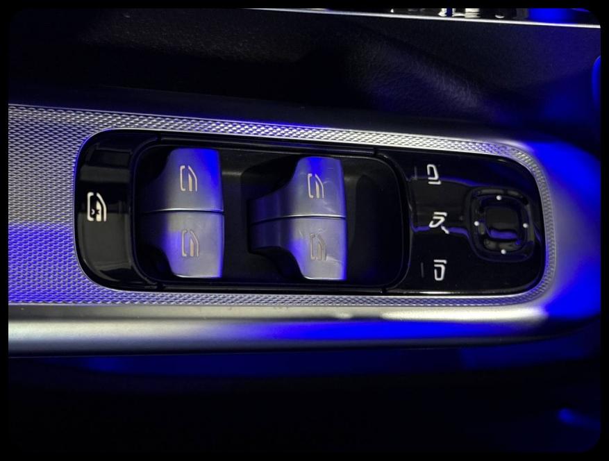 Mercedes-Benz EQE 350 4MATIC 2023