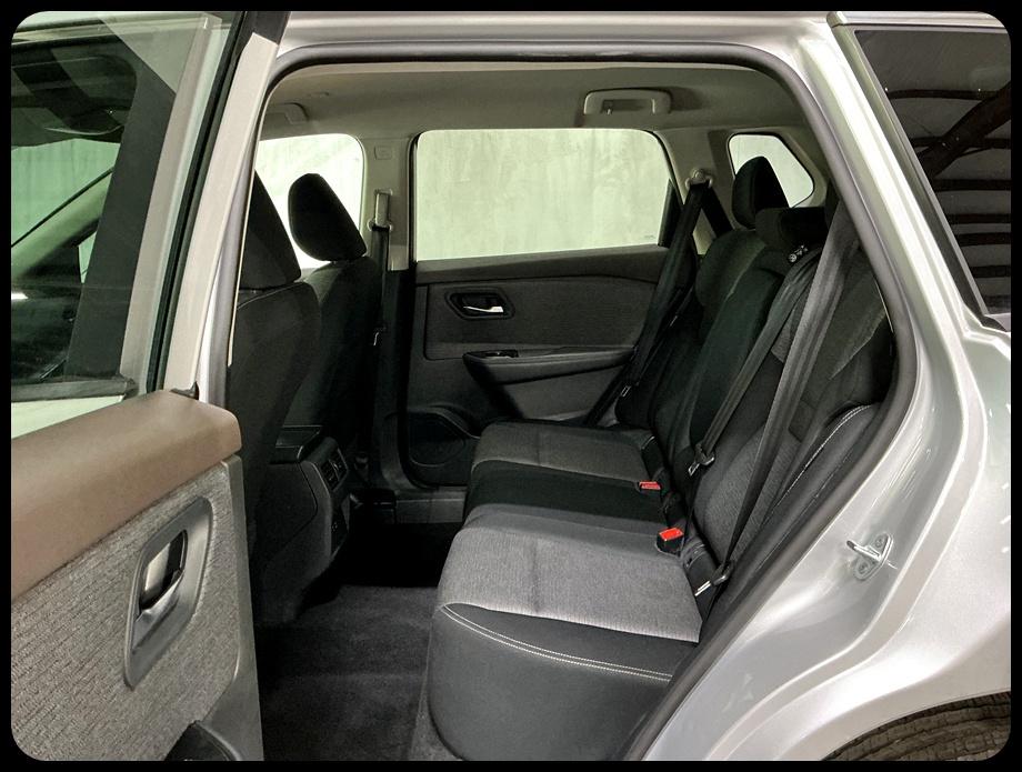 Nissan Rogue SV 2023