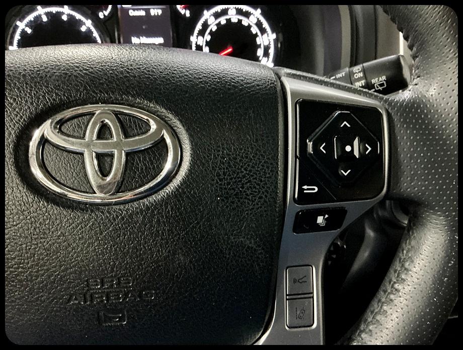 Toyota 4Runner SR5 4WD 2021