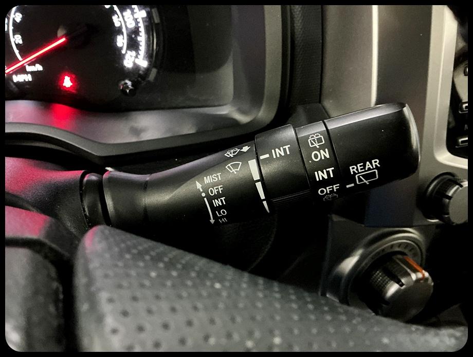 Toyota 4Runner SR5 4WD 2021