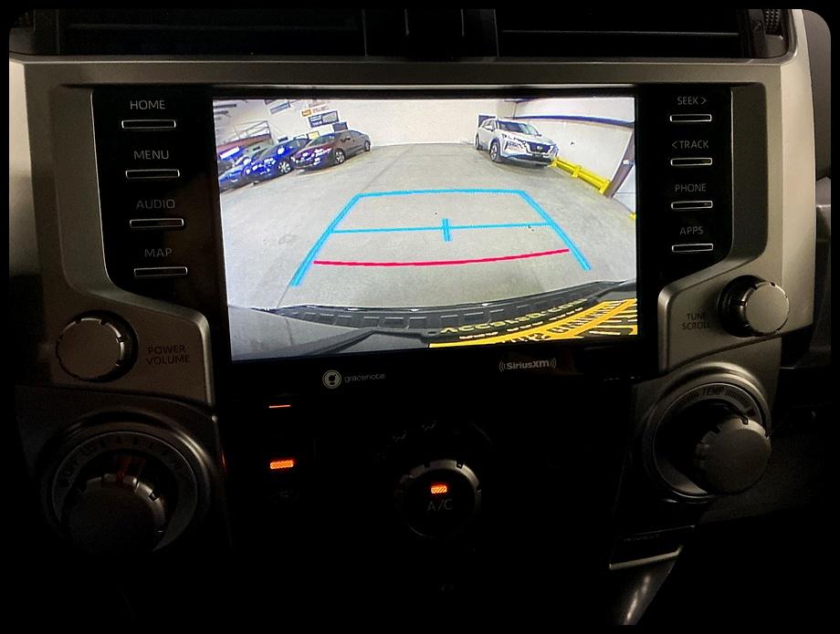 Toyota 4Runner SR5 4WD 2021