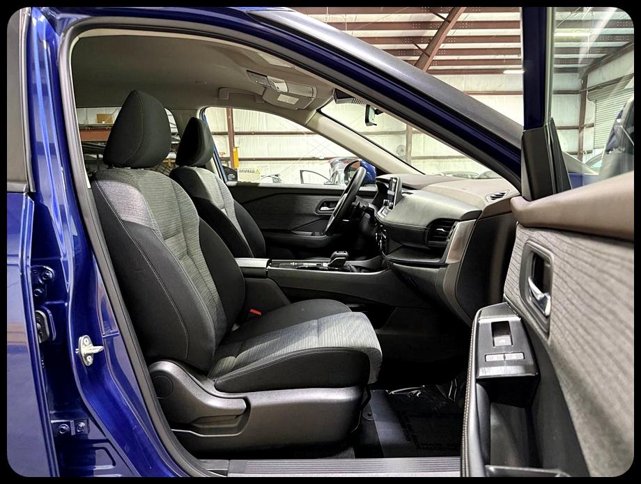 Nissan Rogue SV 2023